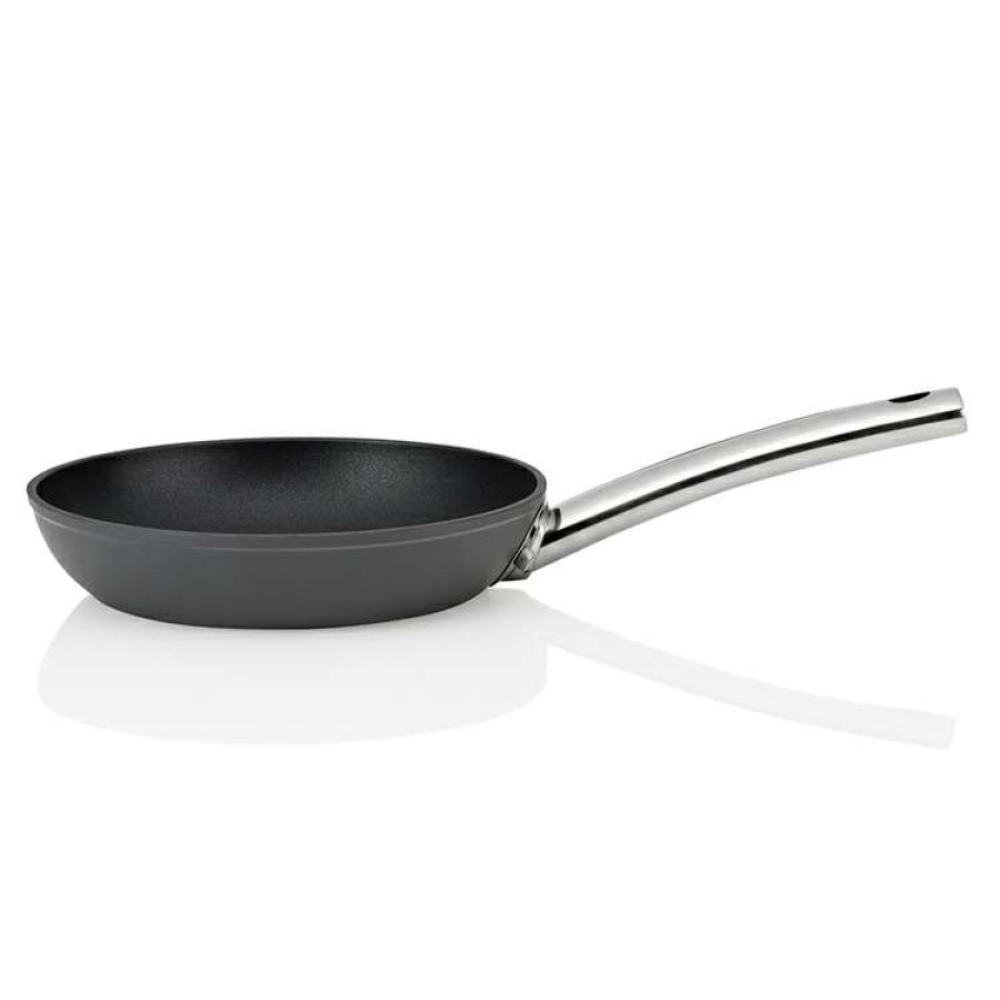 Kitchen & Dining * | Stanley Rogers Hard Armour Frypan 20 Cm